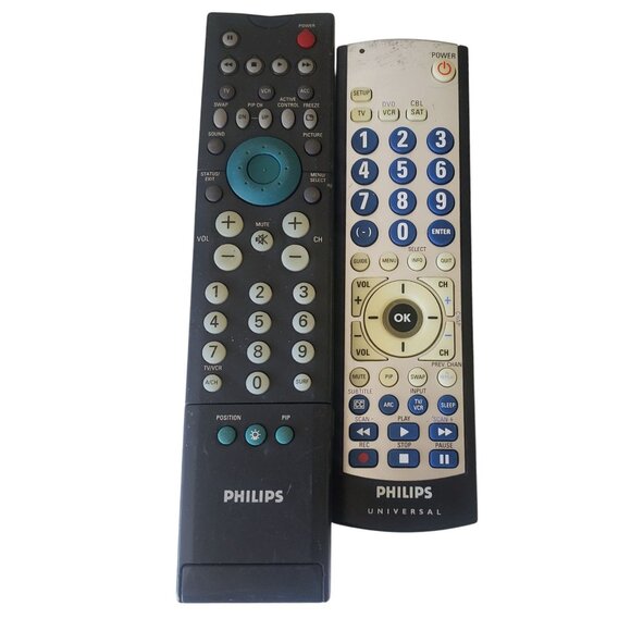 Lot of Philips Remotes (2) - Picture 1 of 6